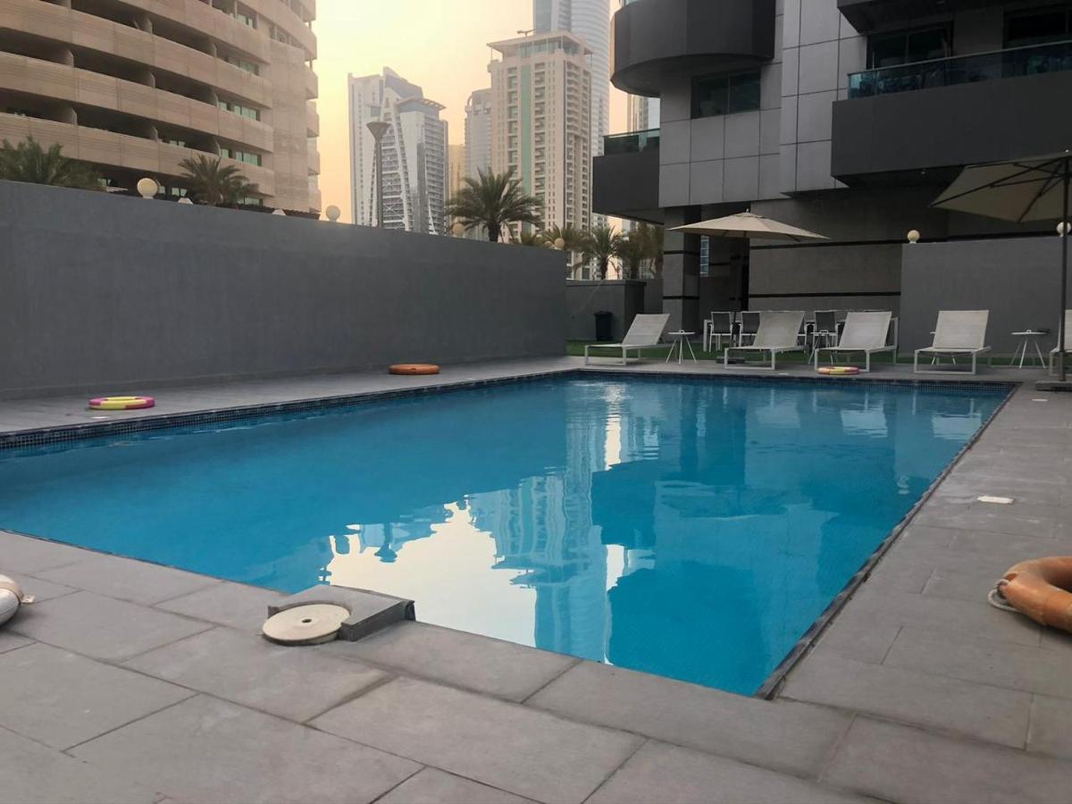 Private Gorgeous Room With Marina View With Shared Kitchen In Shared Apartment Dubaï Extérieur photo