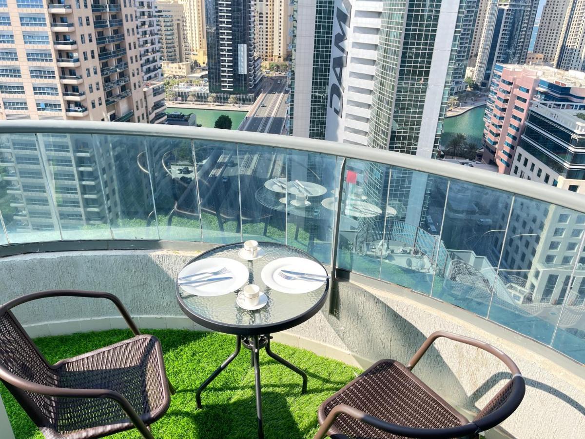 Private Gorgeous Room With Marina View With Shared Kitchen In Shared Apartment Dubaï Extérieur photo