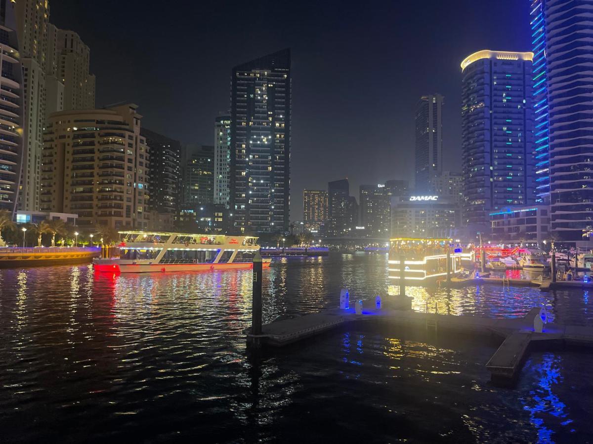 Private Gorgeous Room With Marina View With Shared Kitchen In Shared Apartment Dubaï Extérieur photo